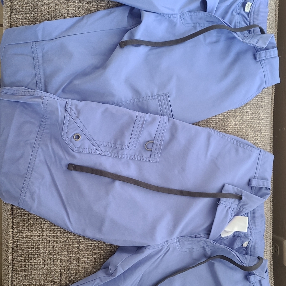 Cherokee infinity brand scrubs